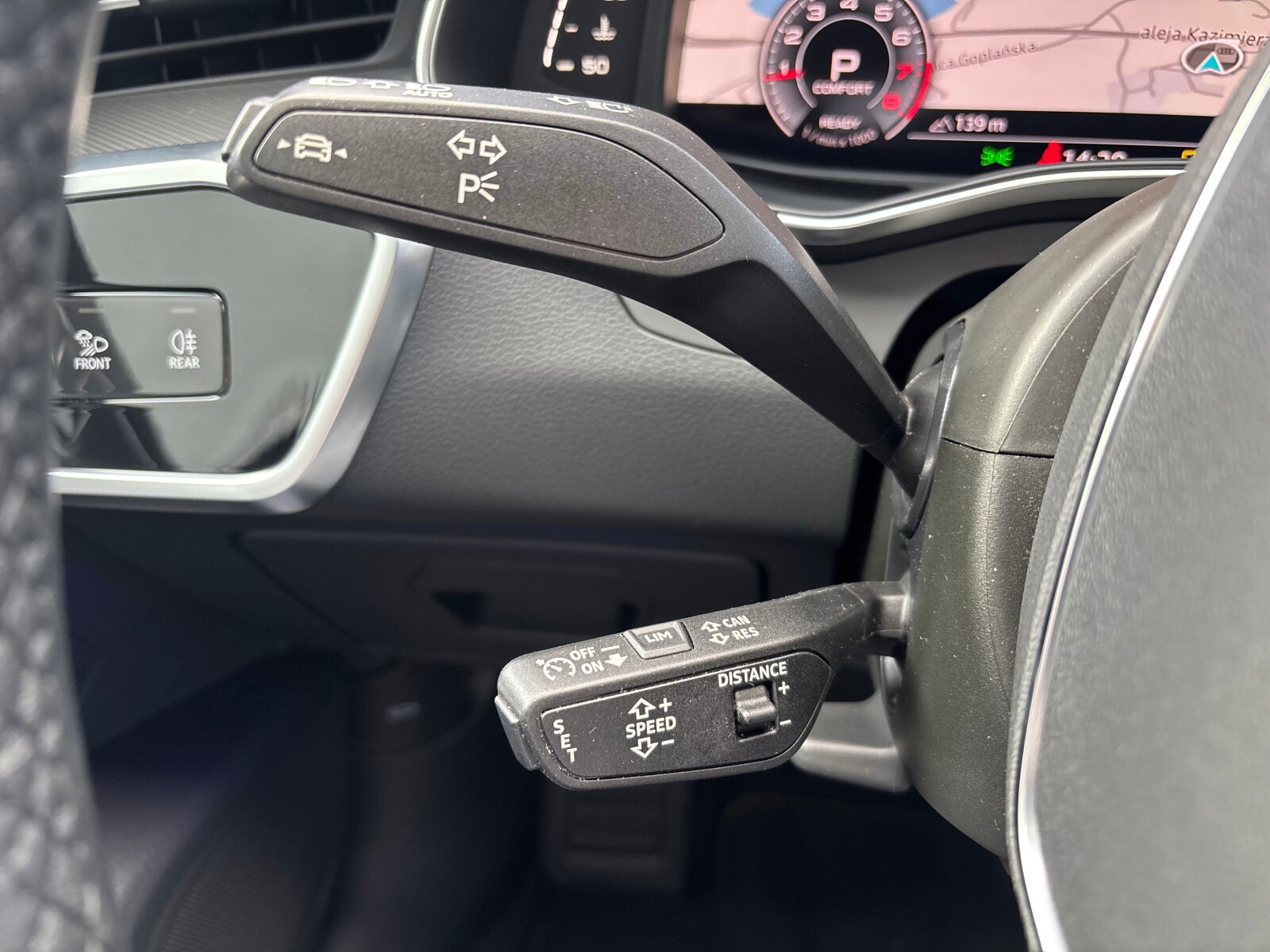 Audi A6 Avant - zdjęcie 13