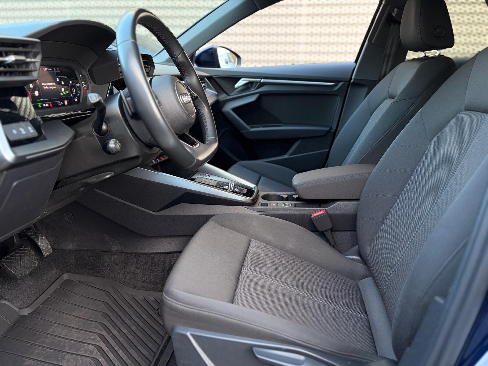 Audi A3 Sportback - zdjęcie 13
