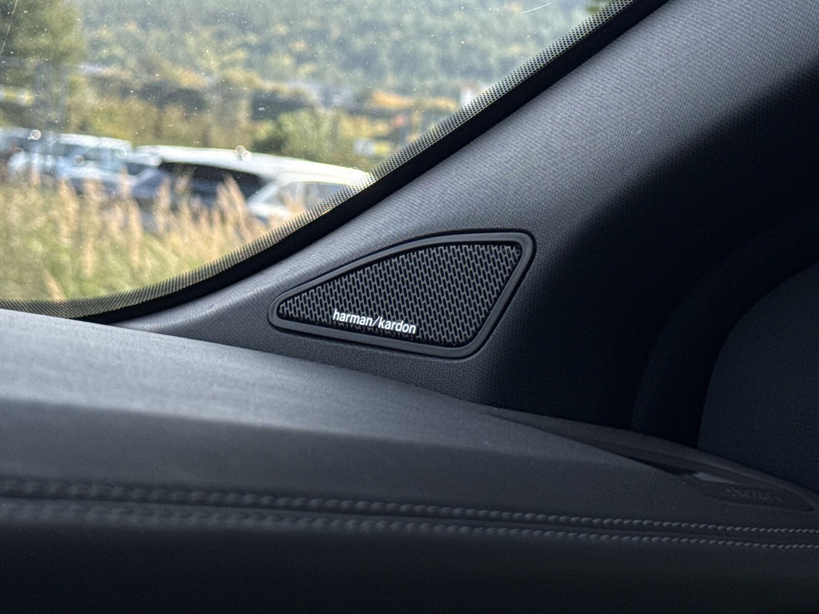 Volkswagen Amarok - zdjęcie 30