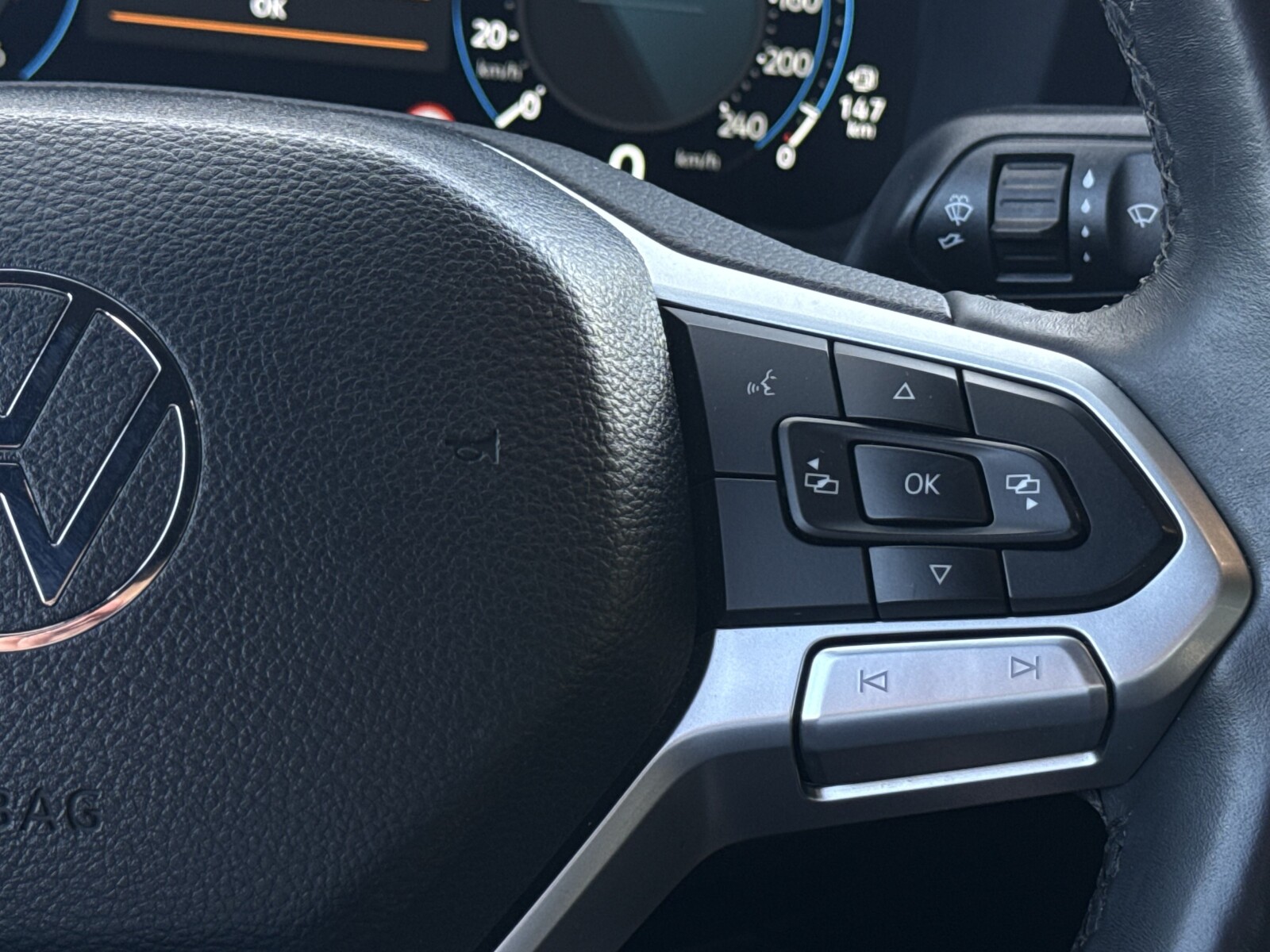 Volkswagen Amarok - zdjęcie 18