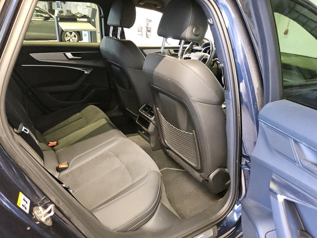 Audi A6 Avant - zdjęcie 10