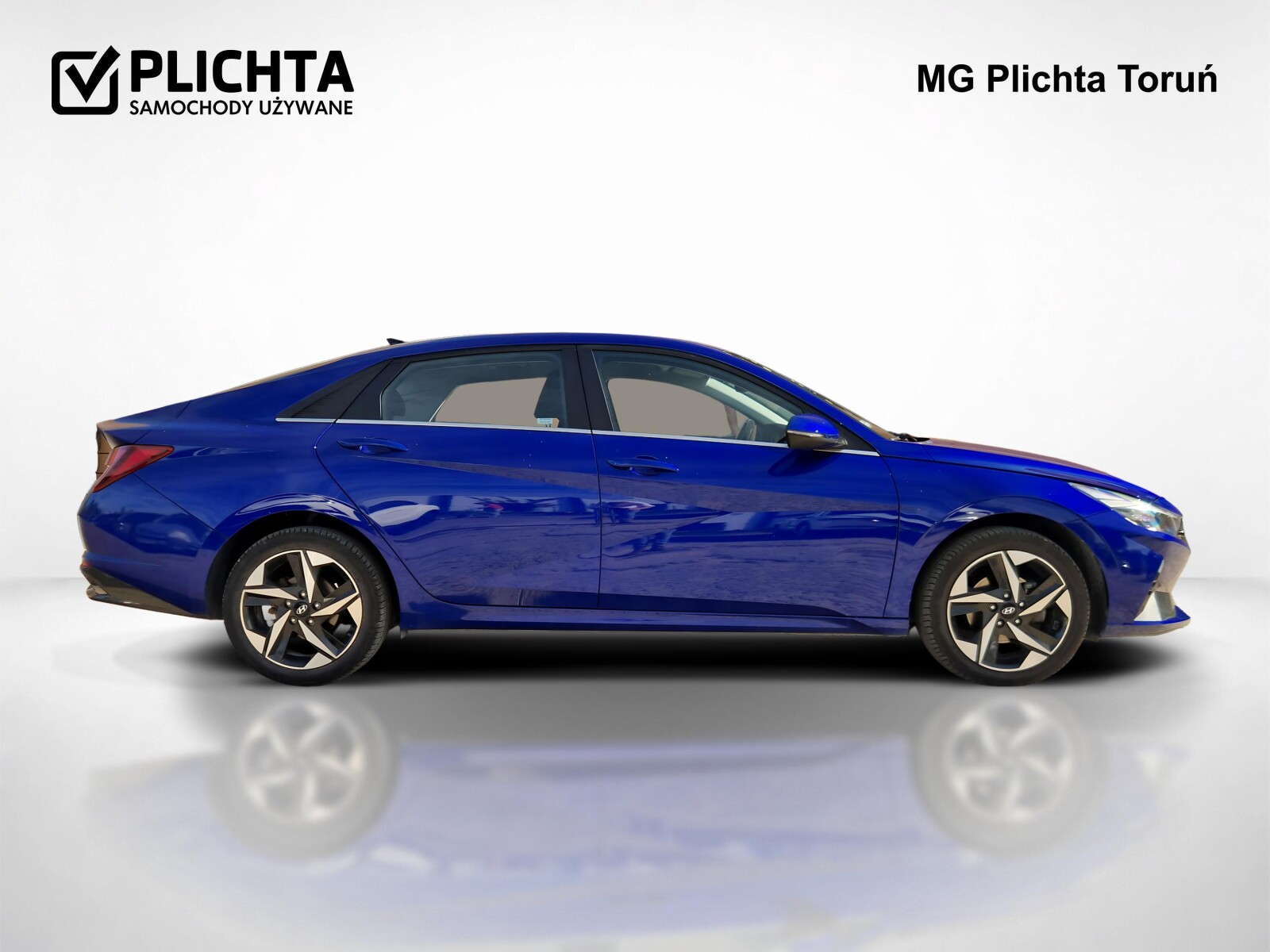 Hyundai Elantra - zdjęcie 7