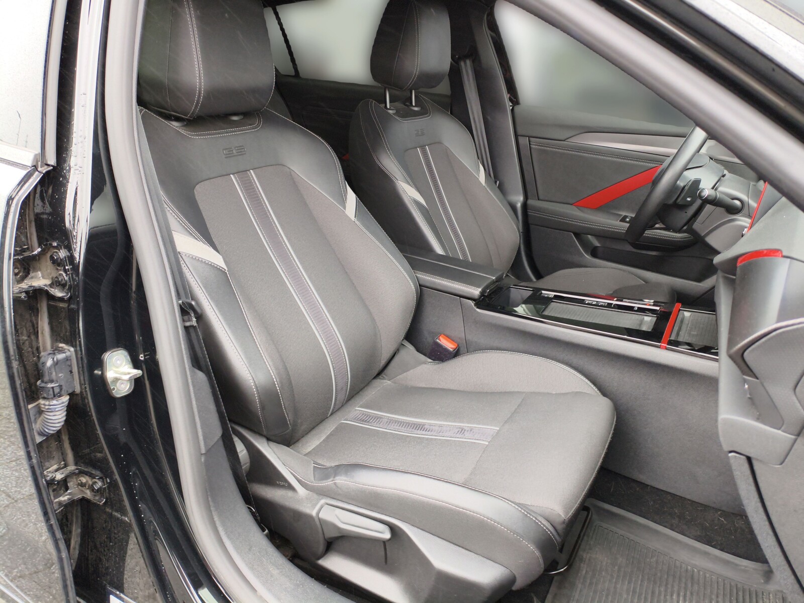 Opel Astra - zdjęcie 10