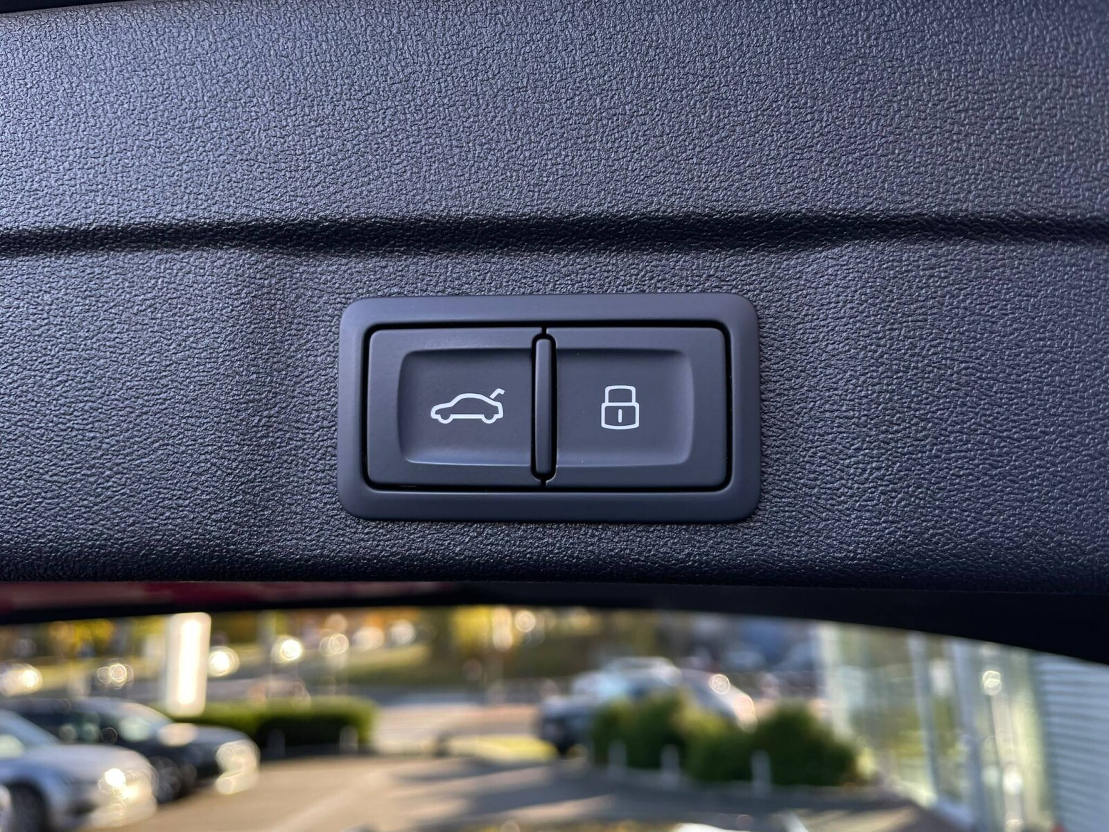 Audi A6 Avant - zdjęcie 10