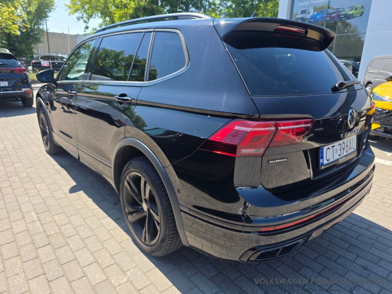 Volkswagen Tiguan Allspace - zdjęcie 4