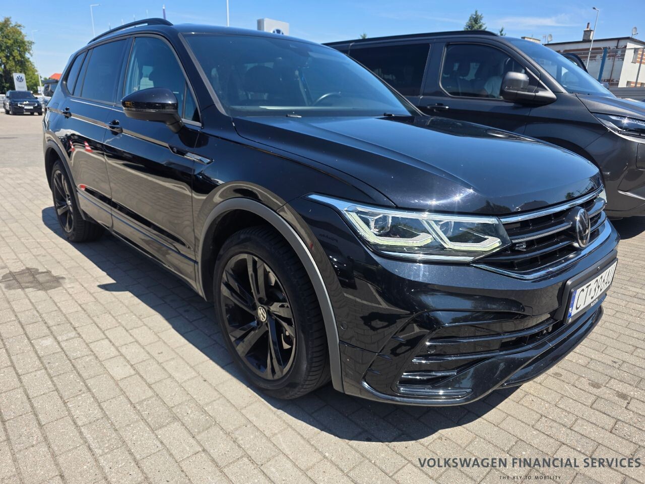 Volkswagen Tiguan Allspace - zdjęcie 2