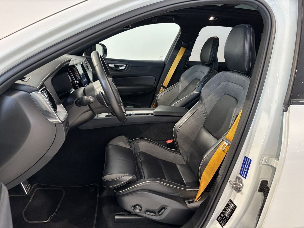 Volvo XC 60 - zdjęcie 4