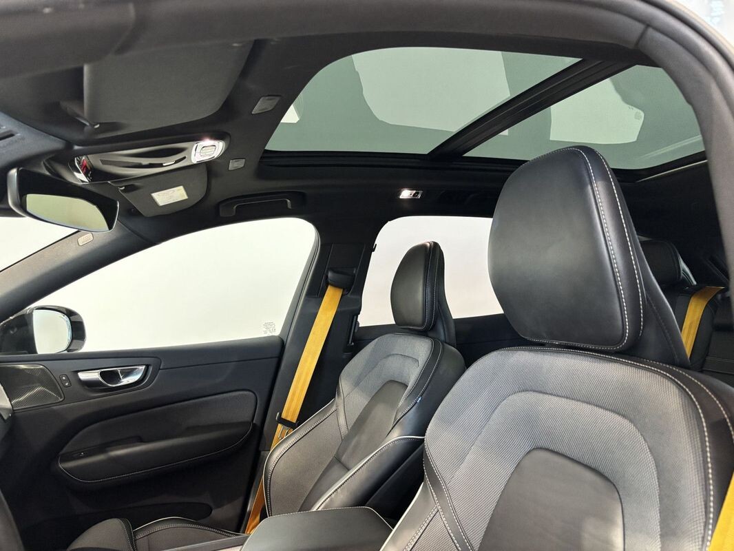 Volvo XC 60 - zdjęcie 6