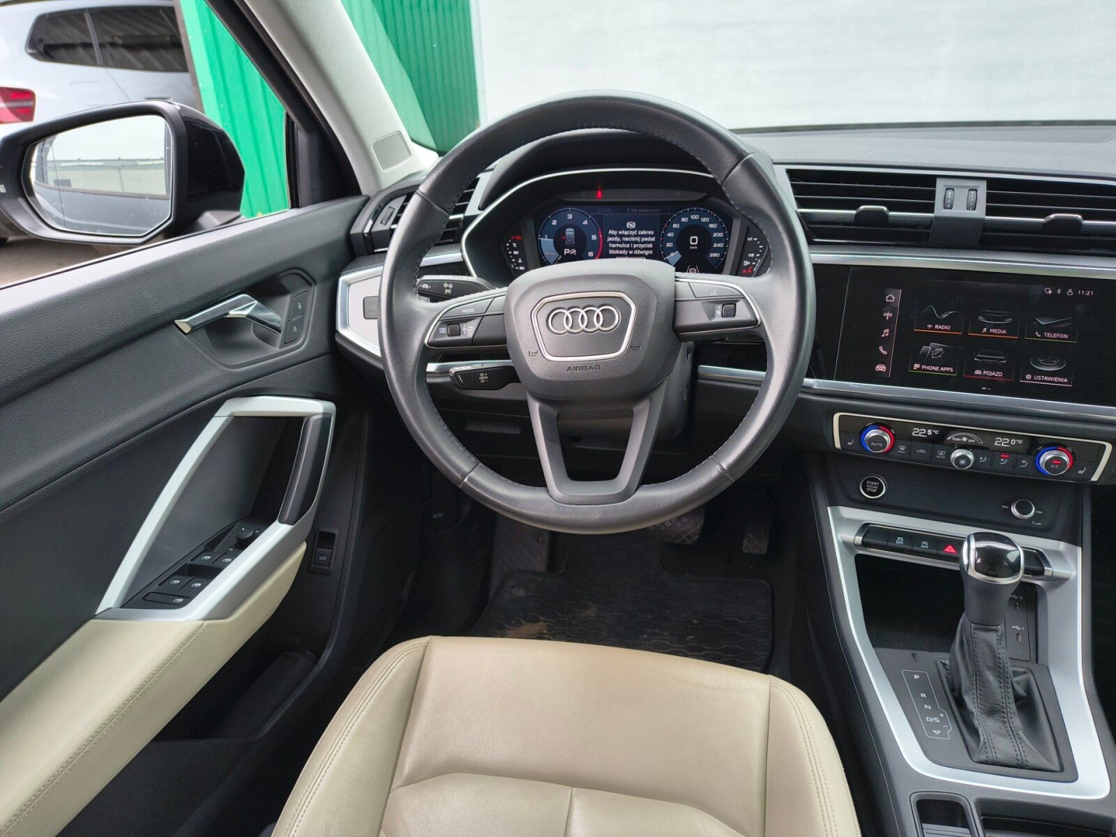 Audi Q3 - zdjęcie 13