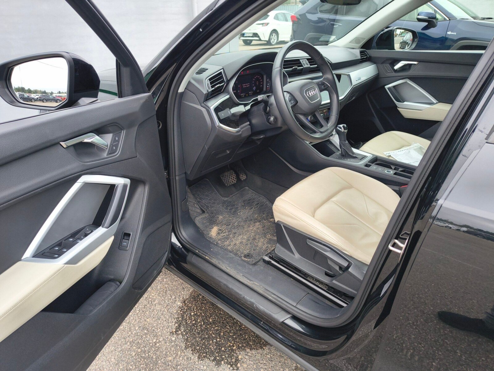 Audi Q3 - zdjęcie 8