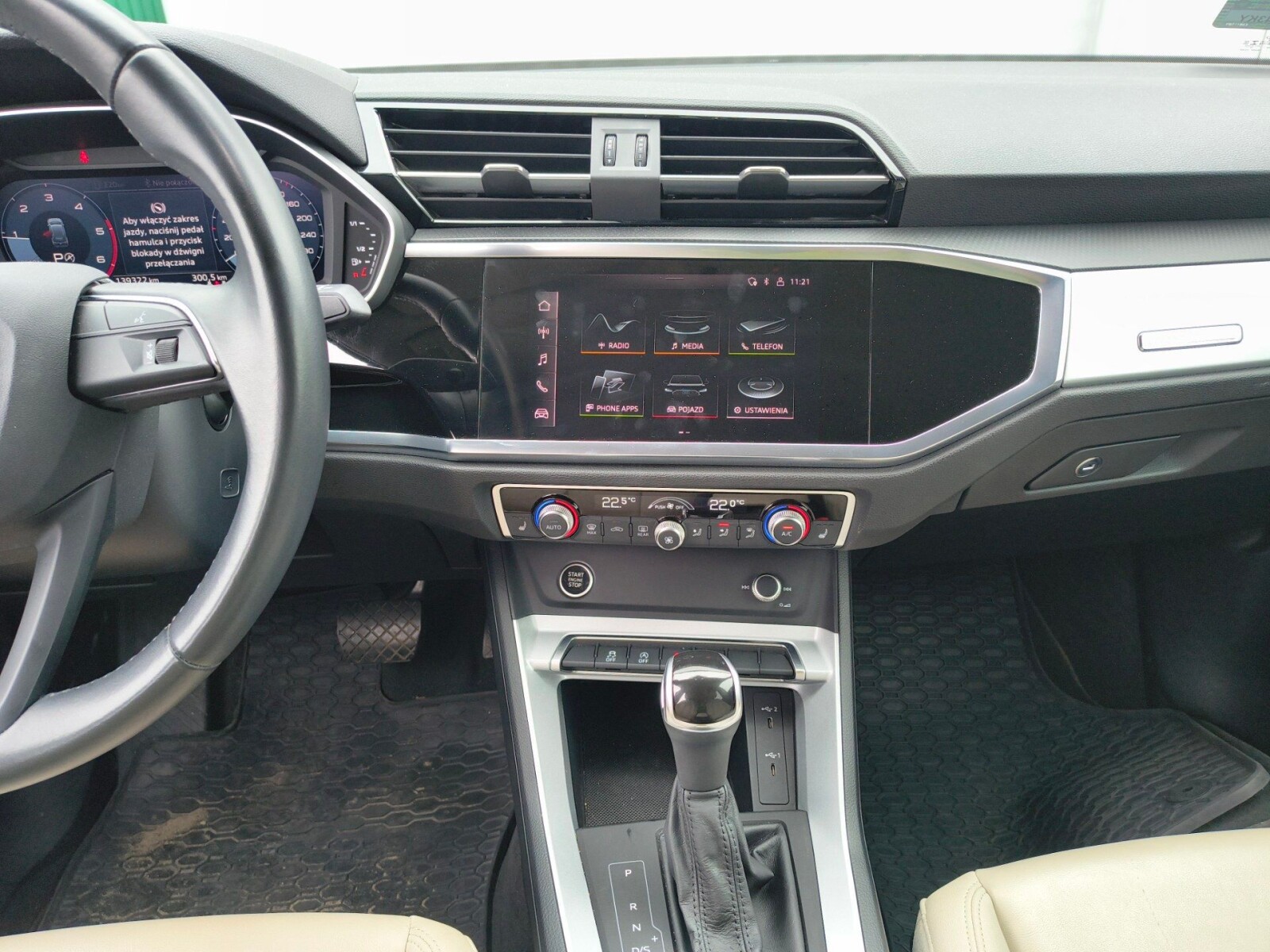 Audi Q3 - zdjęcie 16