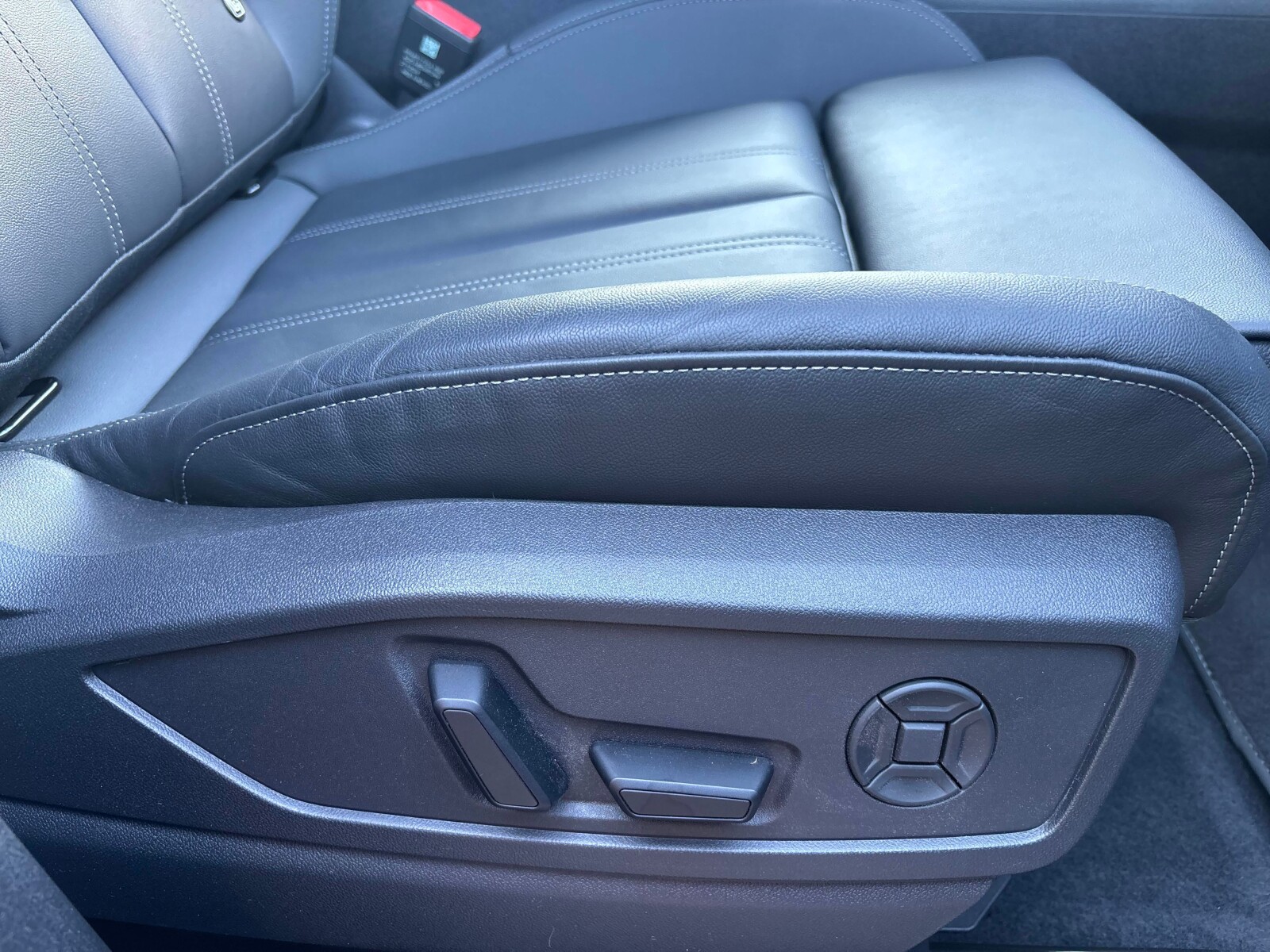 Audi Q5 - zdjęcie 35