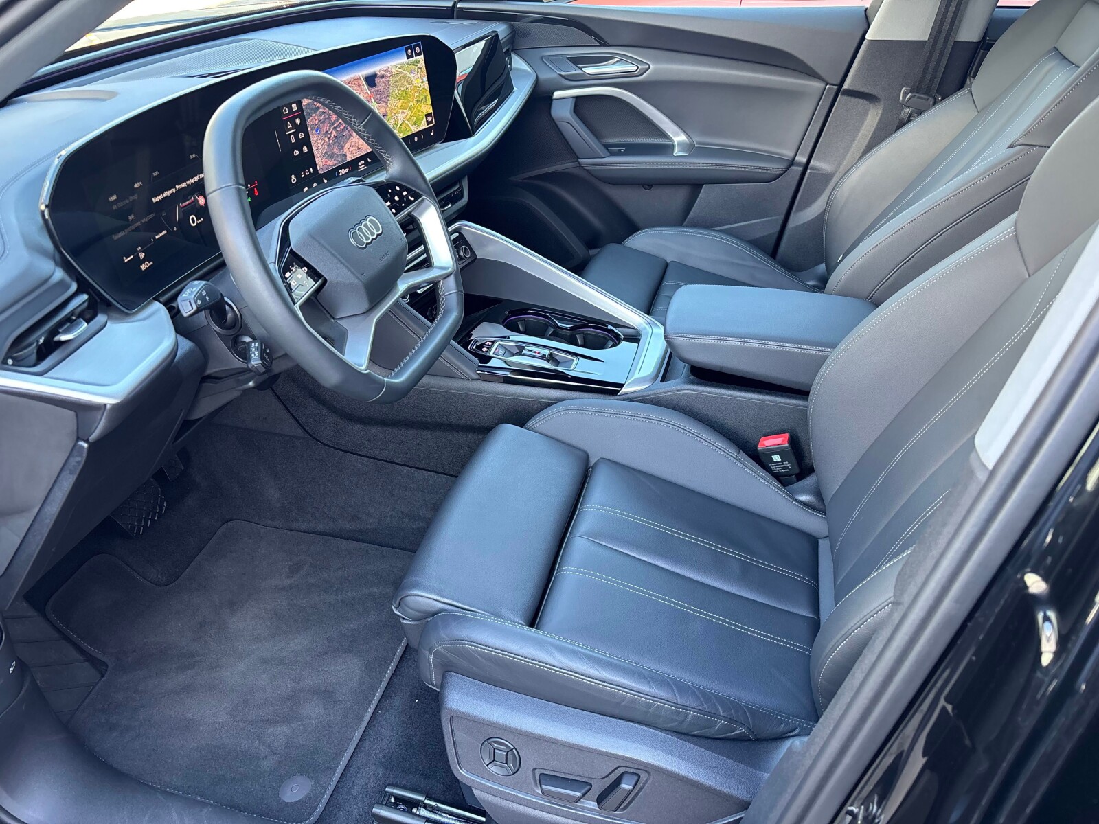 Audi Q5 - zdjęcie 16