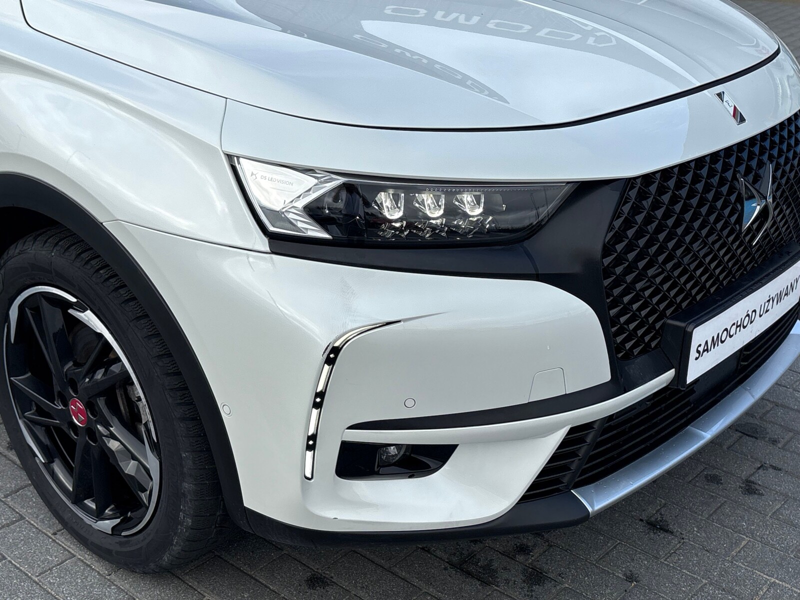 DS Automobiles DS 7 Crossback - zdjęcie 30
