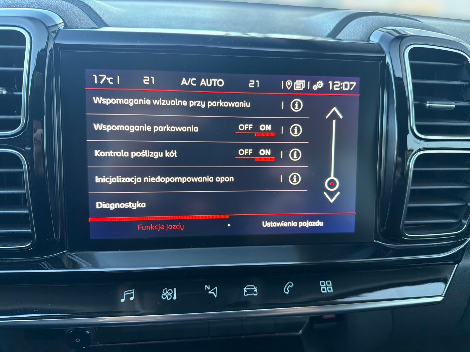 Citroën C5 Aircross - zdjęcie 28