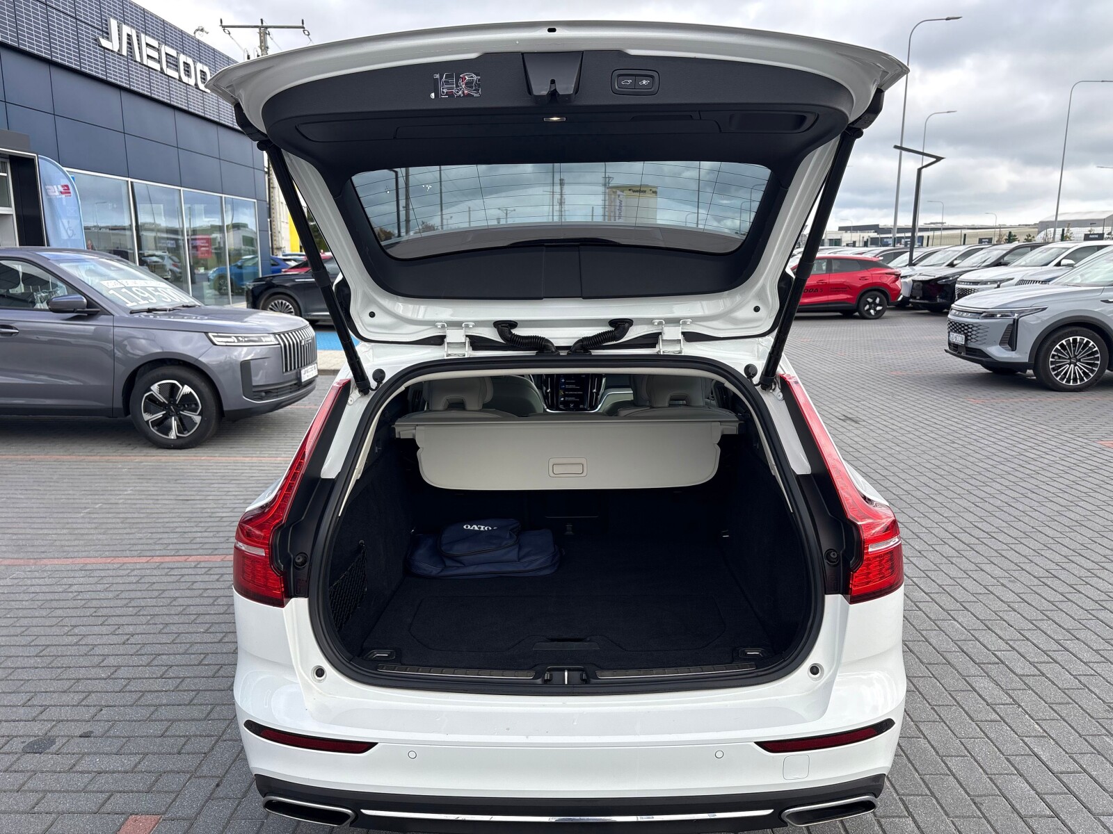 Volvo V60 - zdjęcie 27
