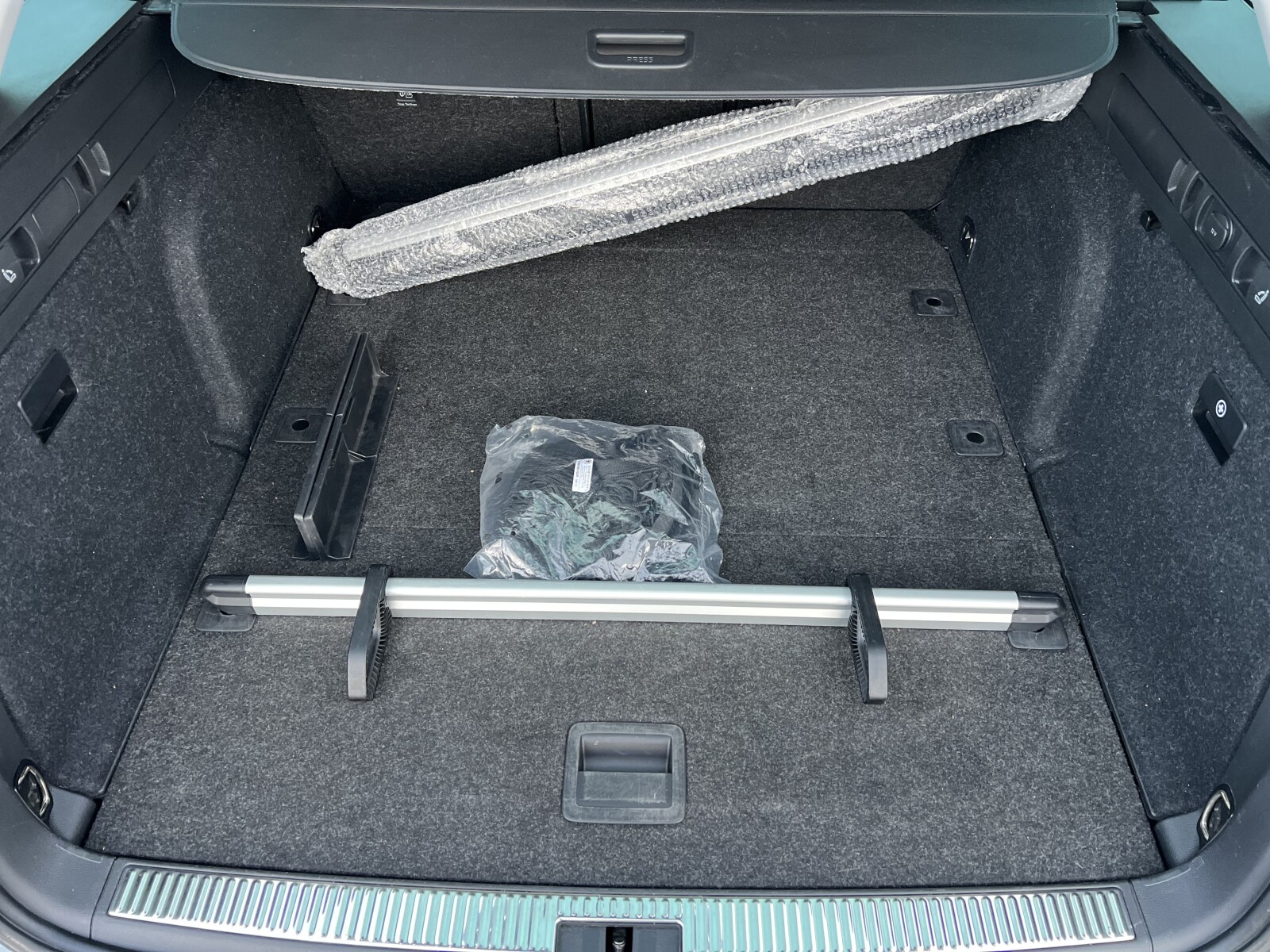 Škoda Superb Combi - zdjęcie 31