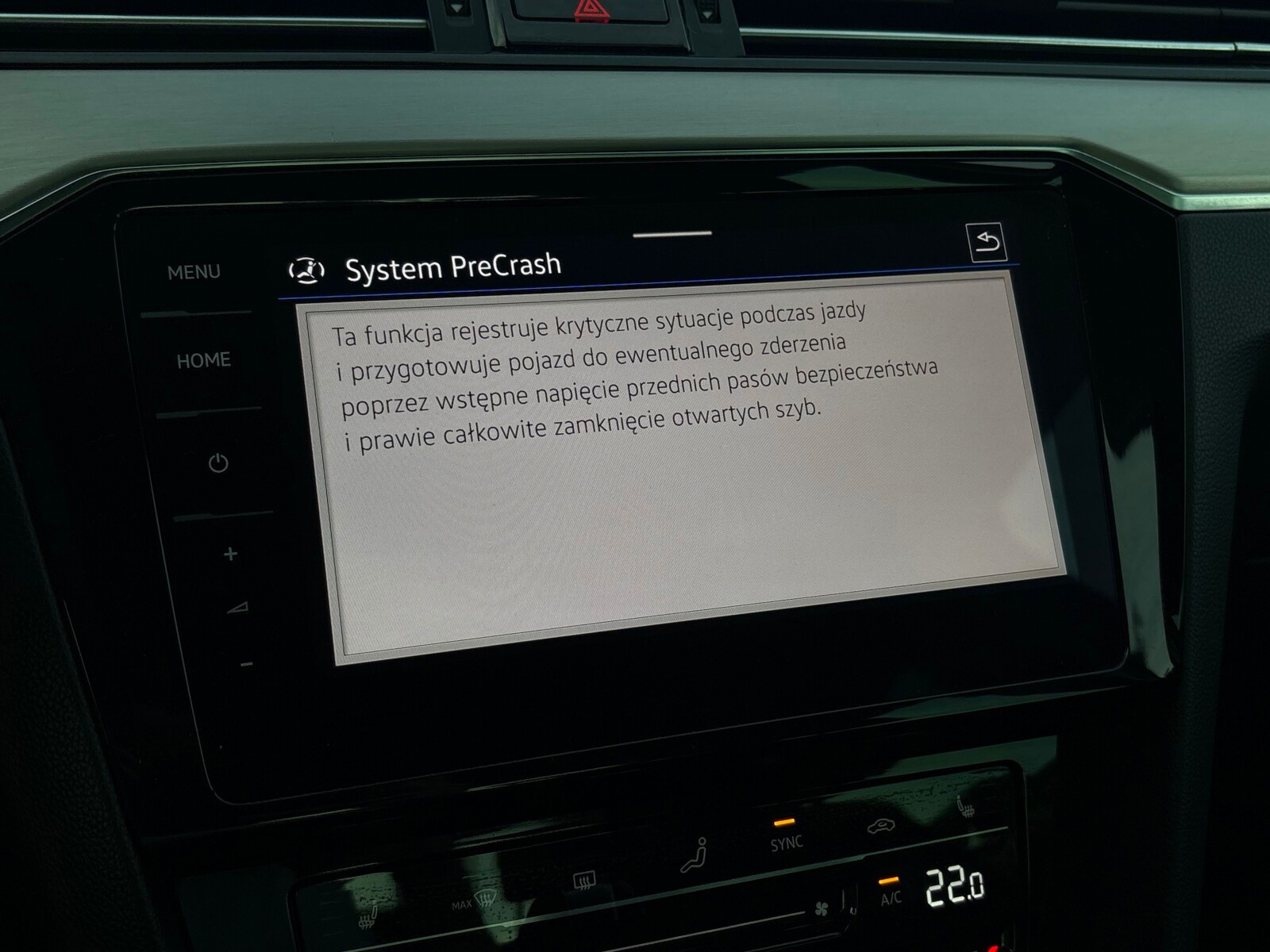 Volkswagen Passat - zdjęcie 23