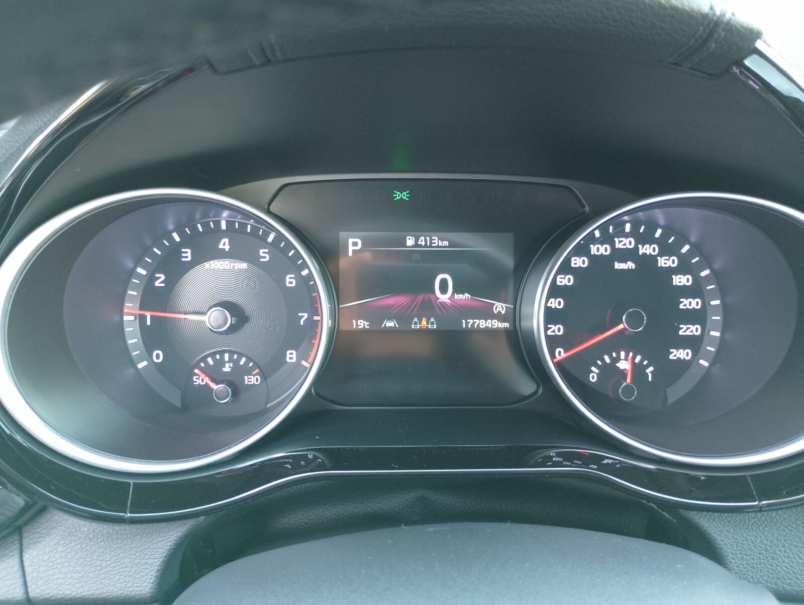 Kia Ceed - zdjęcie 13