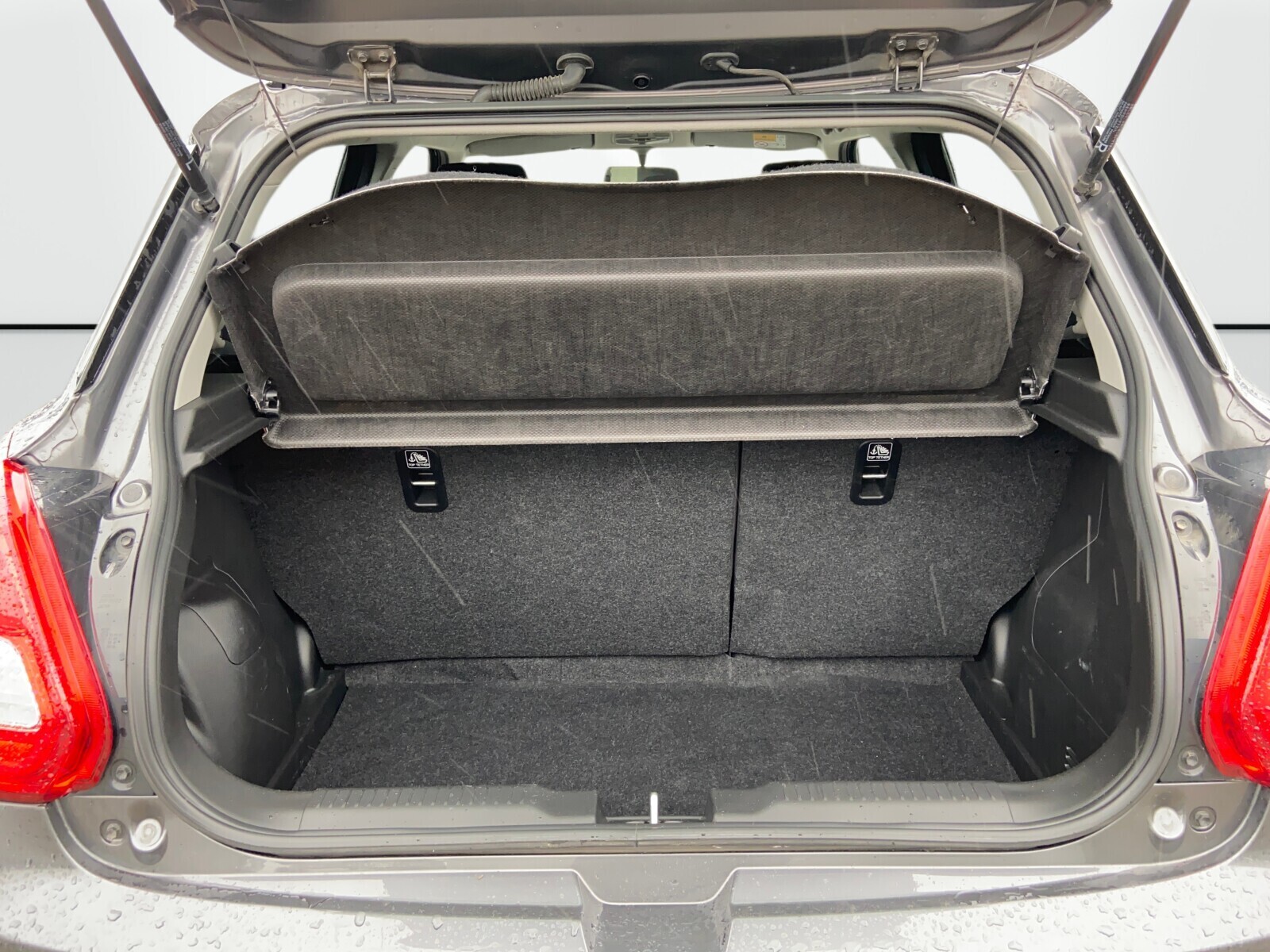 Suzuki Swift - zdjęcie 9