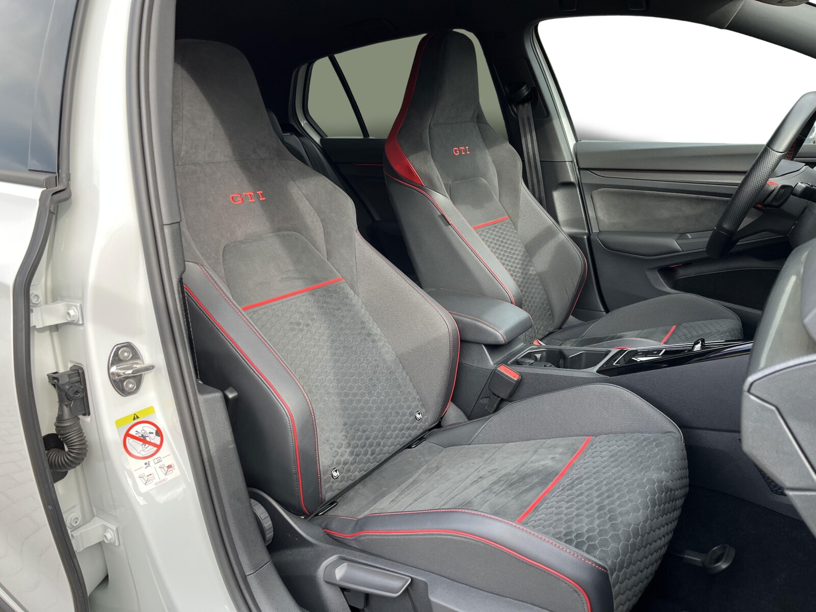 Volkswagen Golf - zdjęcie 14