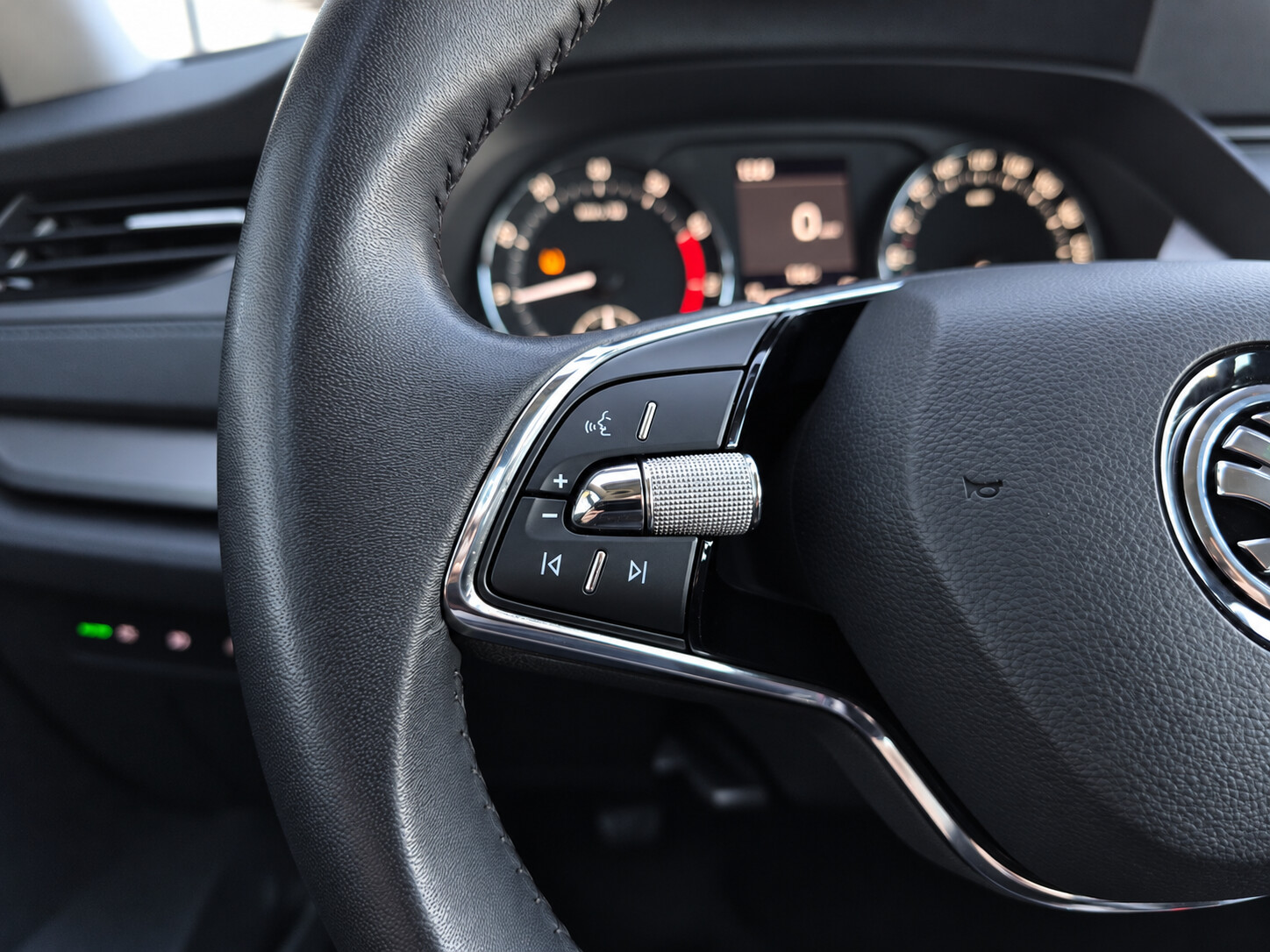 Škoda Octavia - zdjęcie 12