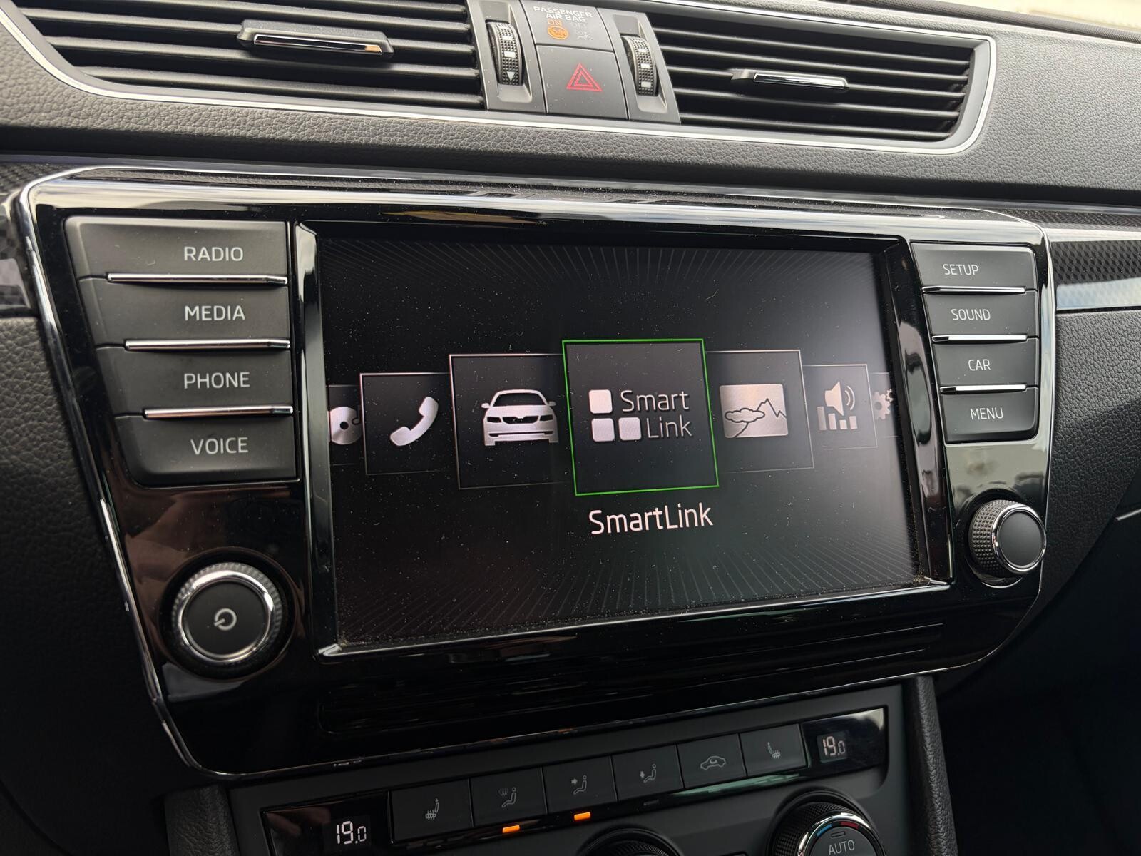 Škoda Superb - zdjęcie 9
