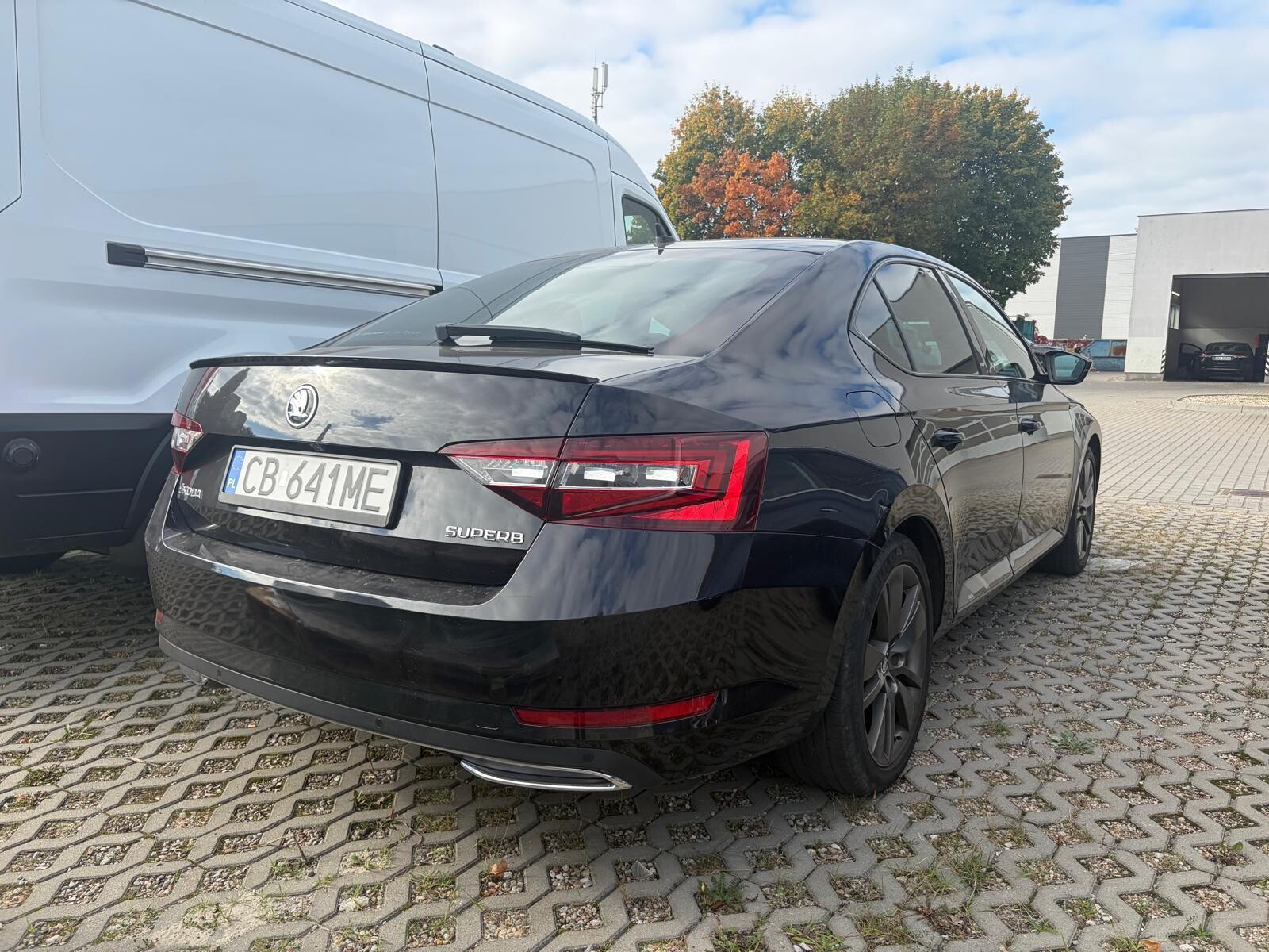 Škoda Superb - zdjęcie 2