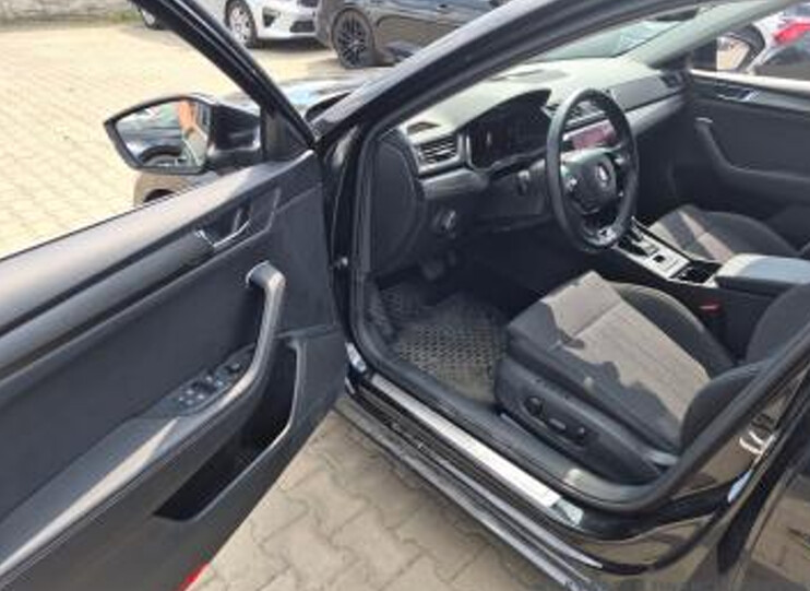 Škoda Superb Combi - zdjęcie 3