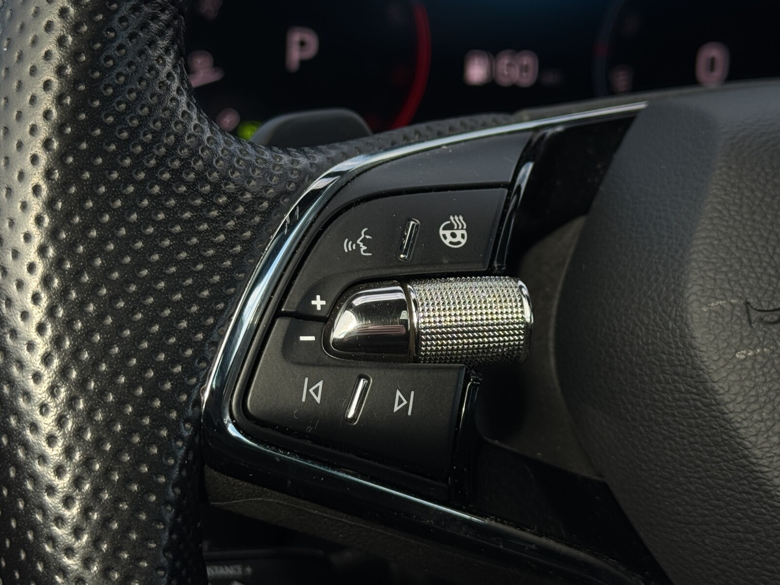 Škoda Superb - zdjęcie 12