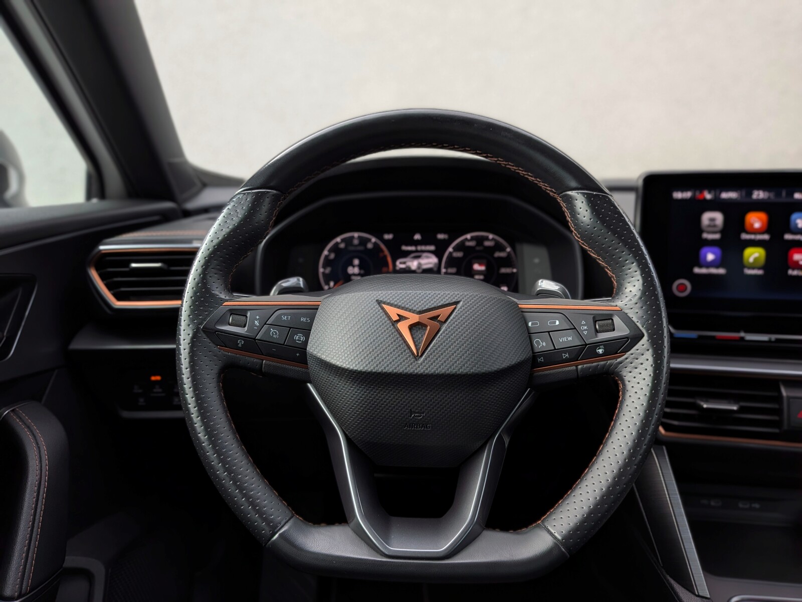 Cupra Formentor - zdjęcie 16