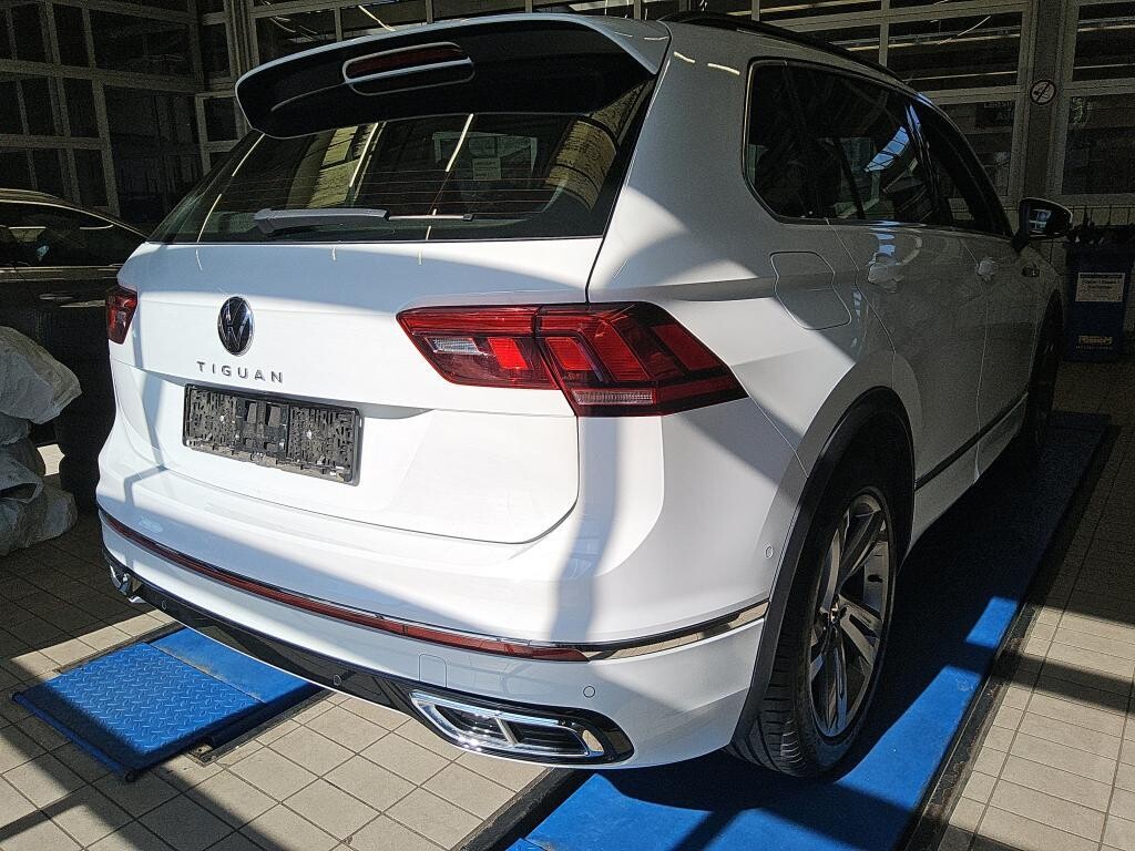 Volkswagen Tiguan - zdjęcie 3