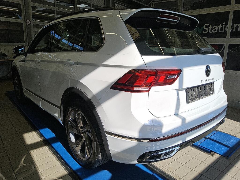 Volkswagen Tiguan - zdjęcie 4