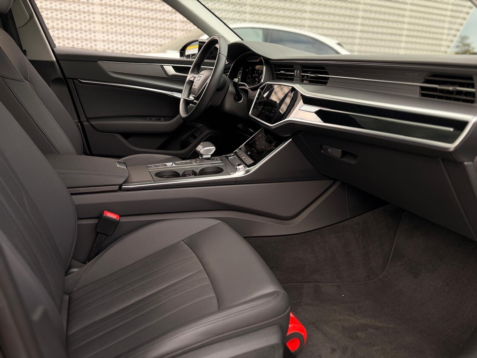 Audi A6 Limousine - zdjęcie 20