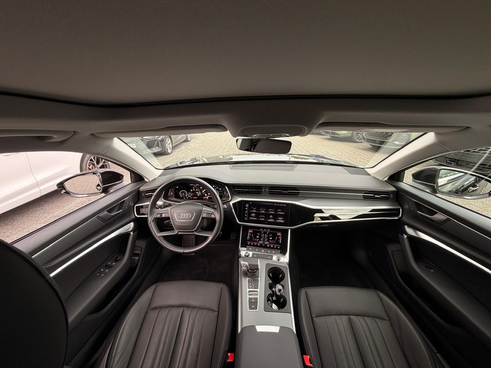 Audi A6 Limousine - zdjęcie 22