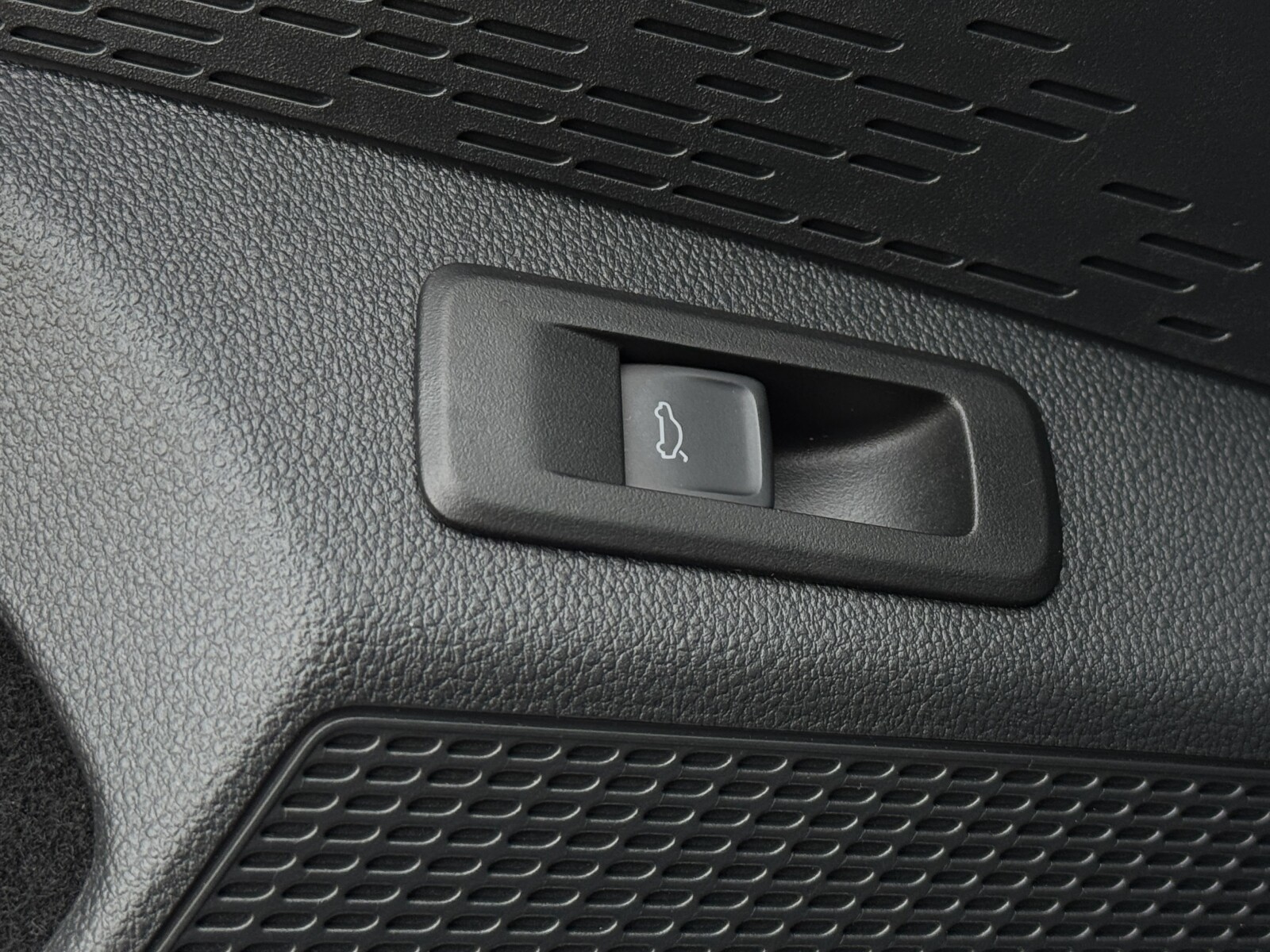Škoda Octavia - zdjęcie 24