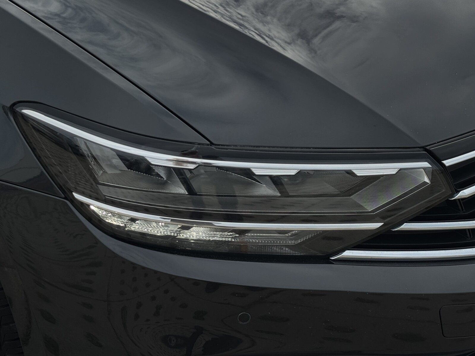 Volkswagen Passat Variant - zdjęcie 26