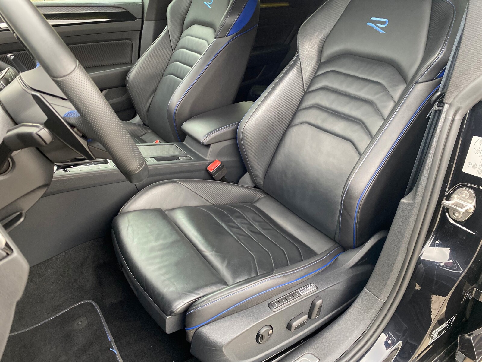 Volkswagen Arteon Shooting Brake - zdjęcie 9