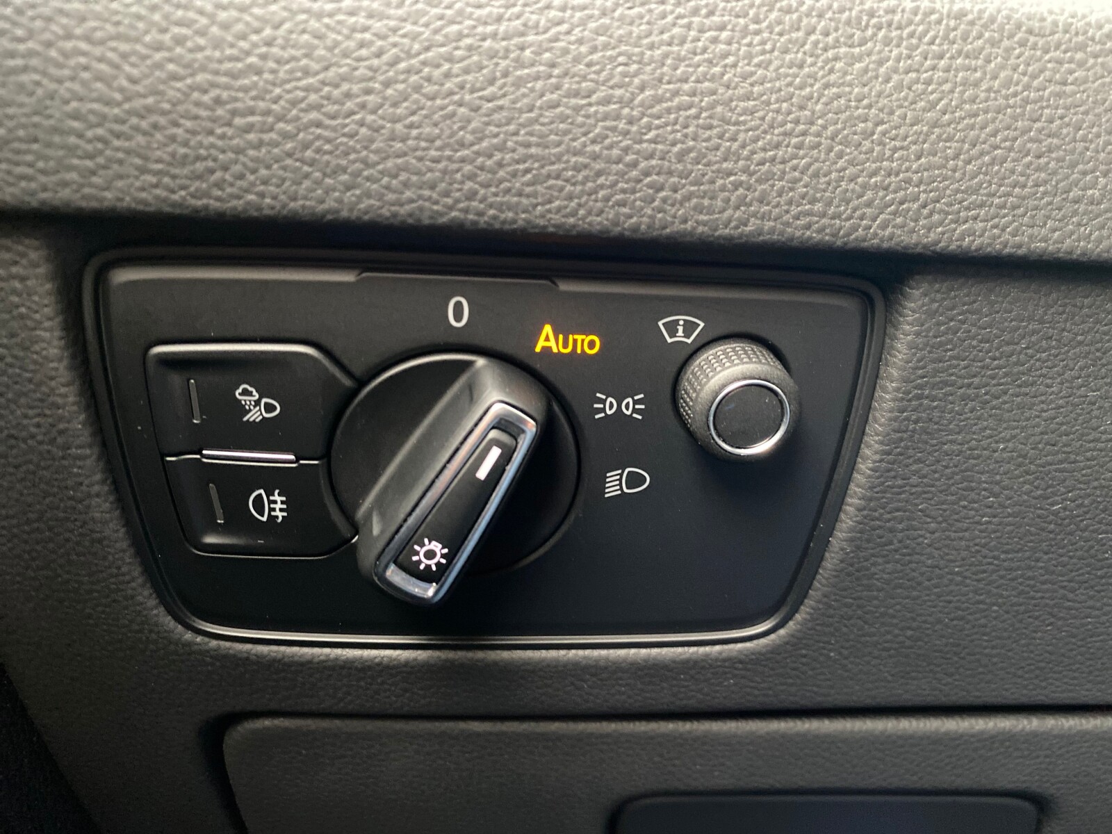 Volkswagen Arteon Shooting Brake - zdjęcie 25