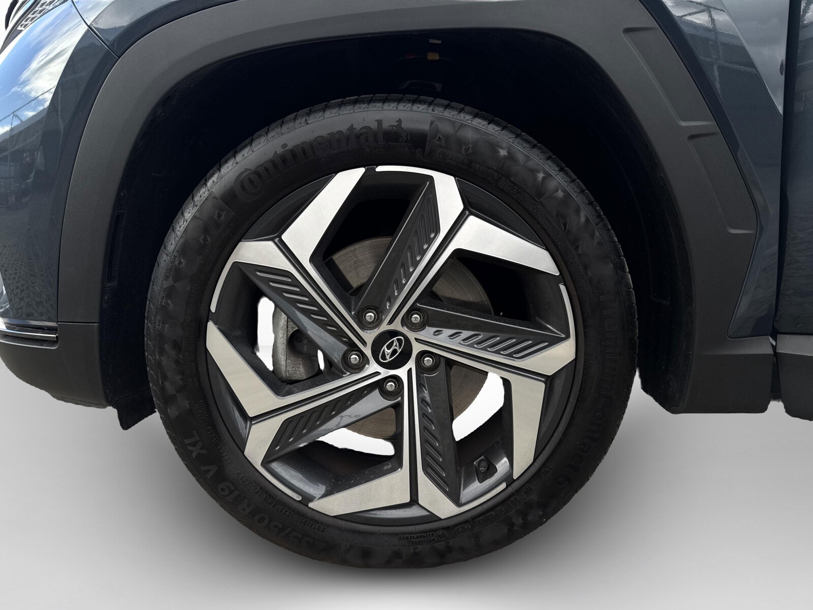 Hyundai Tucson - zdjęcie 19