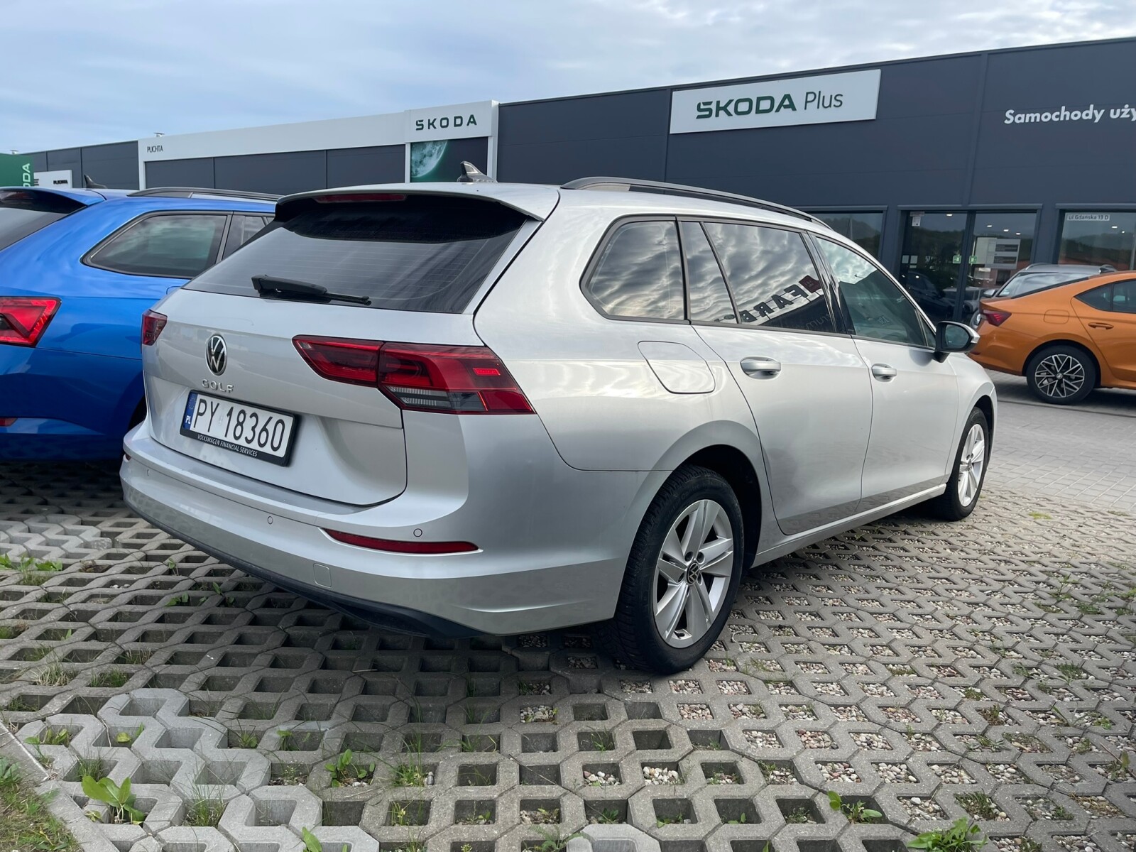 Volkswagen Golf Variant - zdjęcie 3