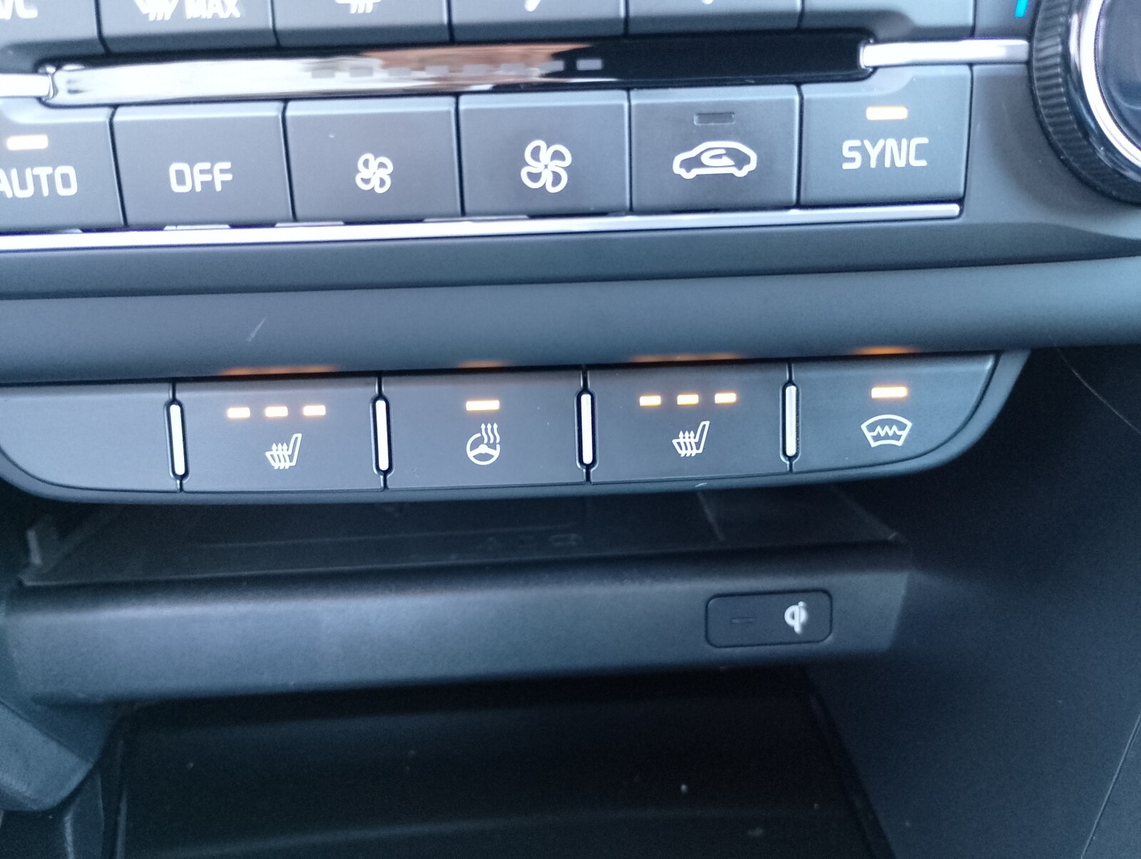 Kia XCeed - zdjęcie 23