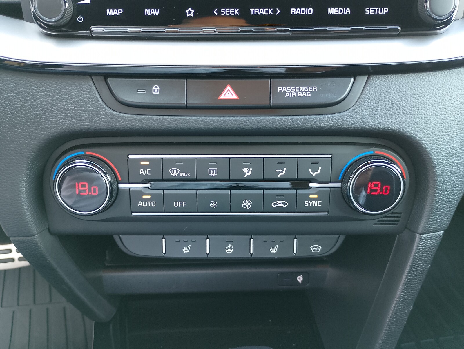 Kia XCeed - zdjęcie 14