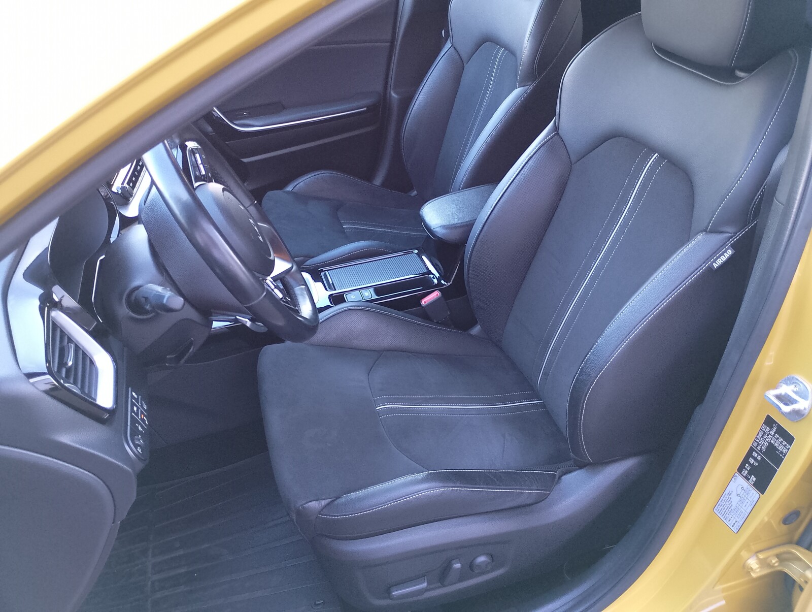 Kia XCeed - zdjęcie 9