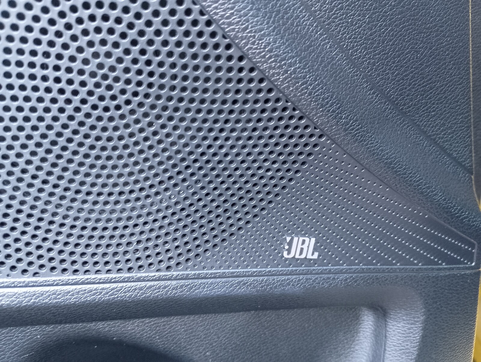 Kia XCeed - zdjęcie 20