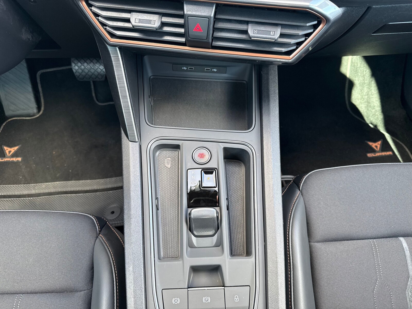 Cupra Formentor - zdjęcie 15