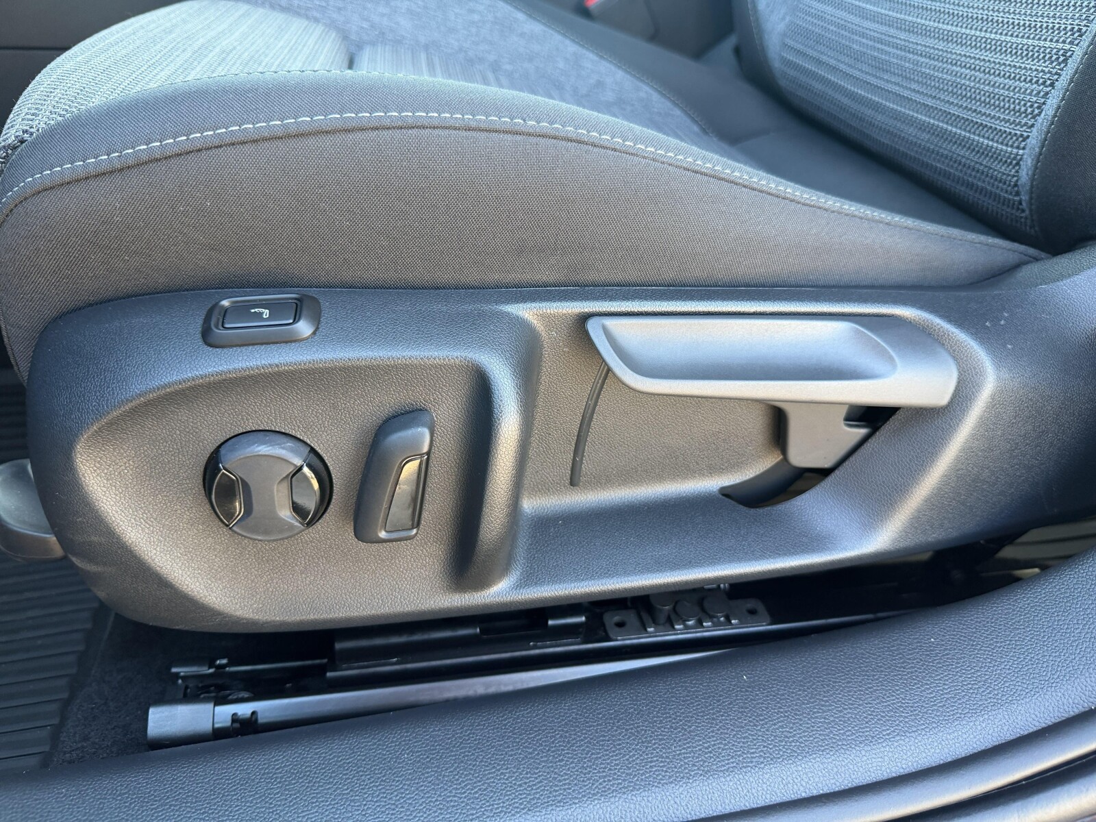 Škoda Superb - zdjęcie 15
