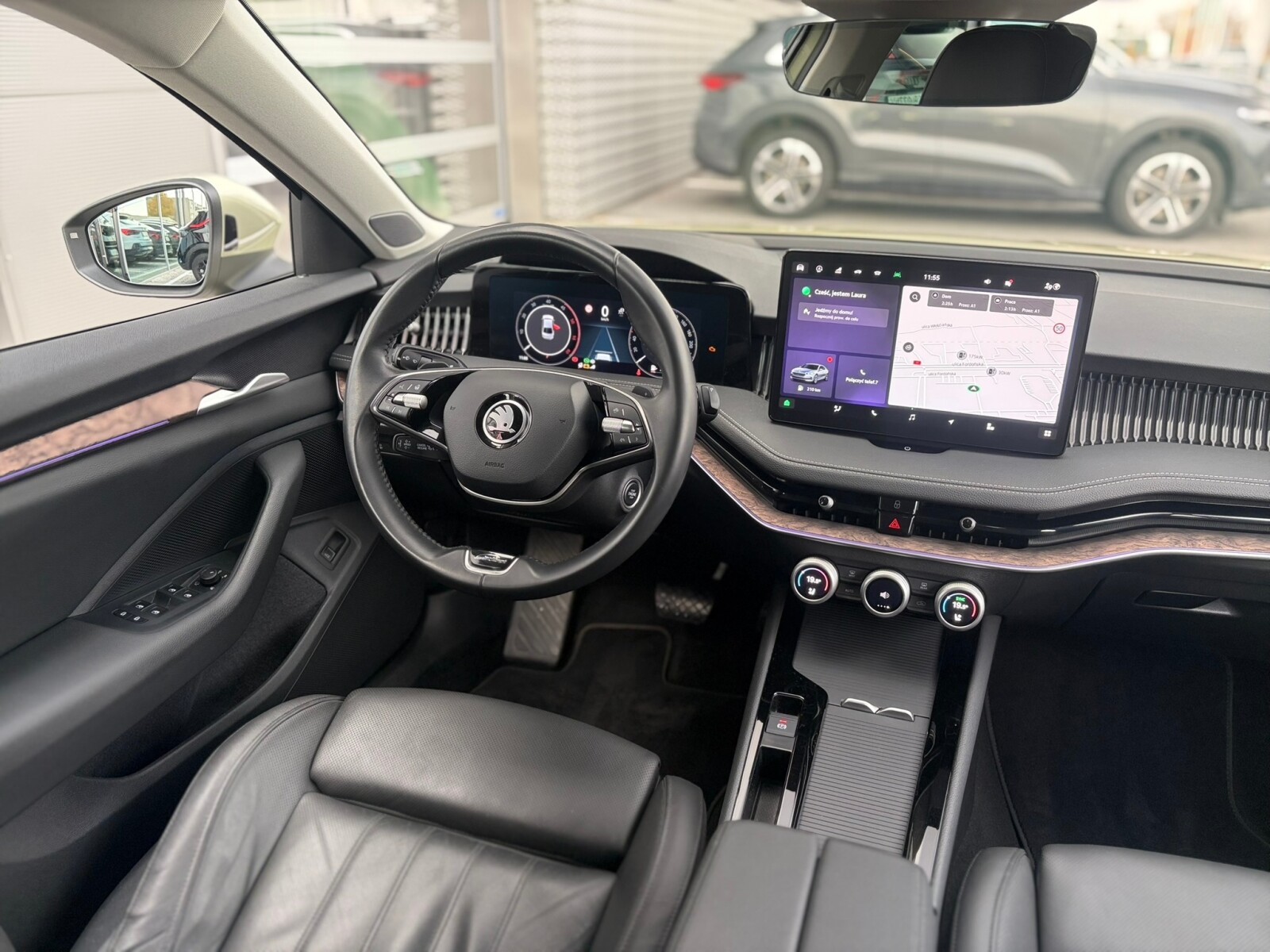 Škoda Superb - zdjęcie 18