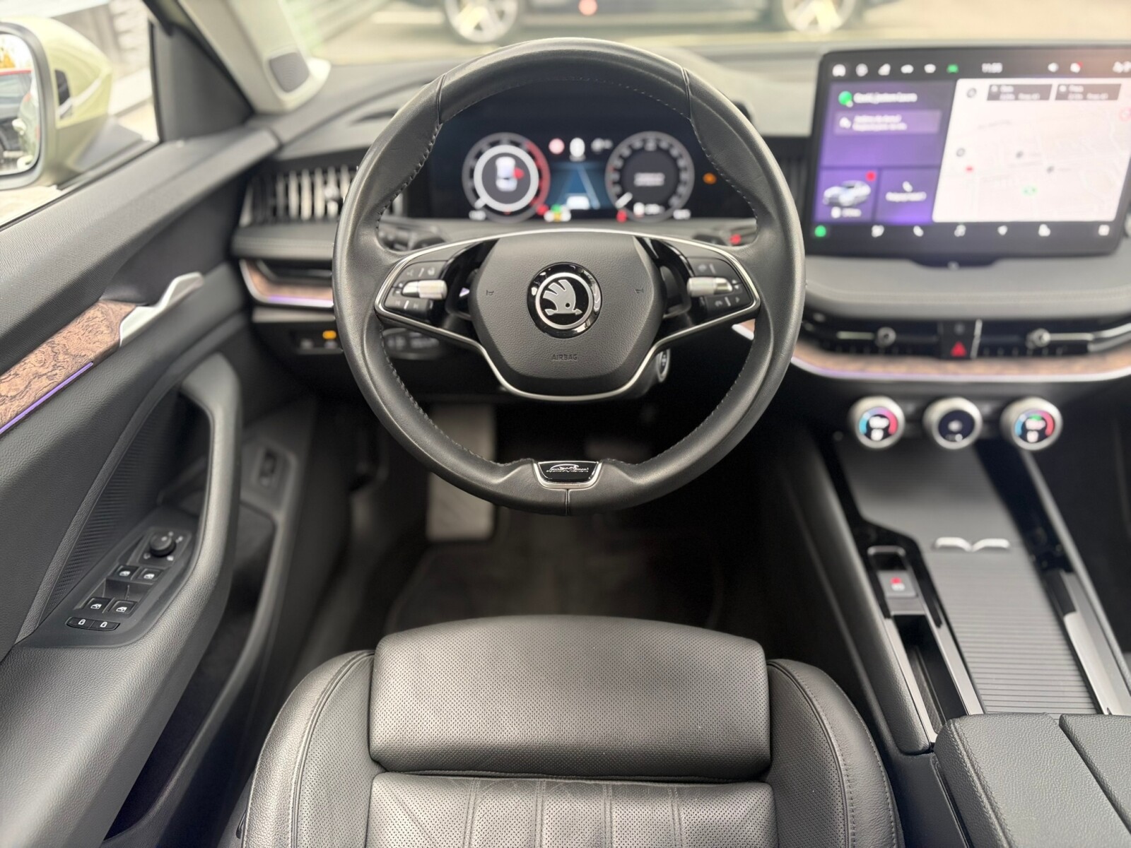Škoda Superb - zdjęcie 19