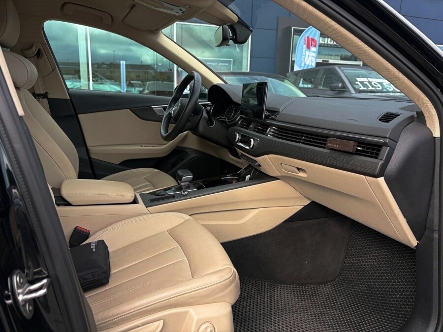 Audi A4 - zdjęcie 25